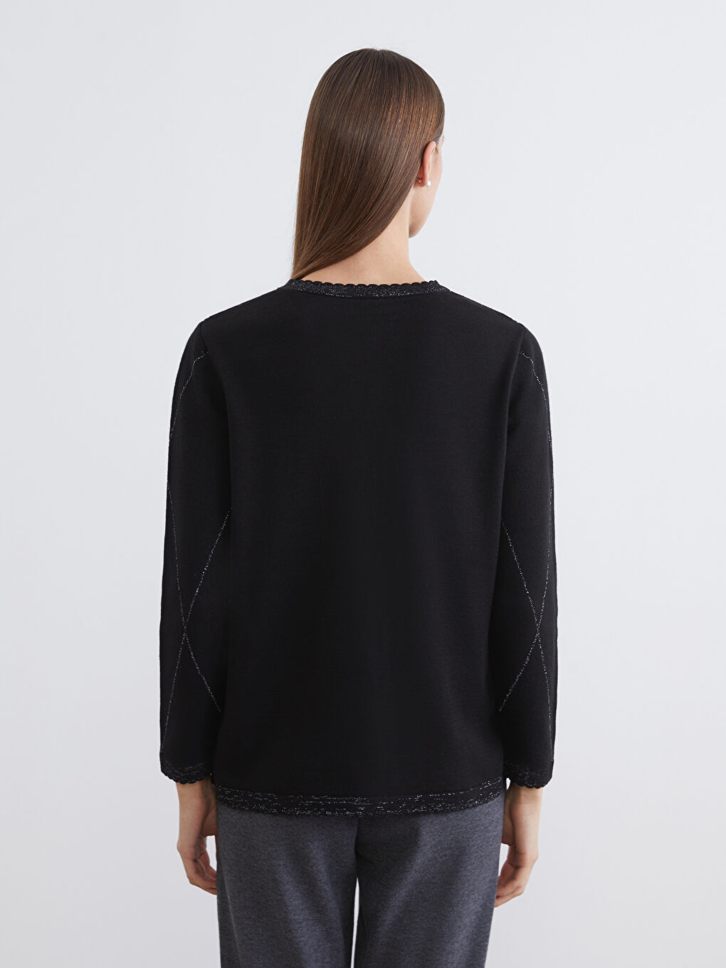 Siyah Bisiklet Yaka Baklava Desenli Kadın Triko Hırka-3