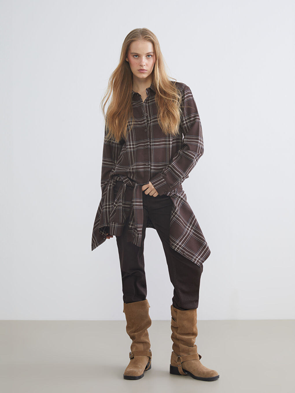 Kahverengi Ekose Kadın Gömlek-1