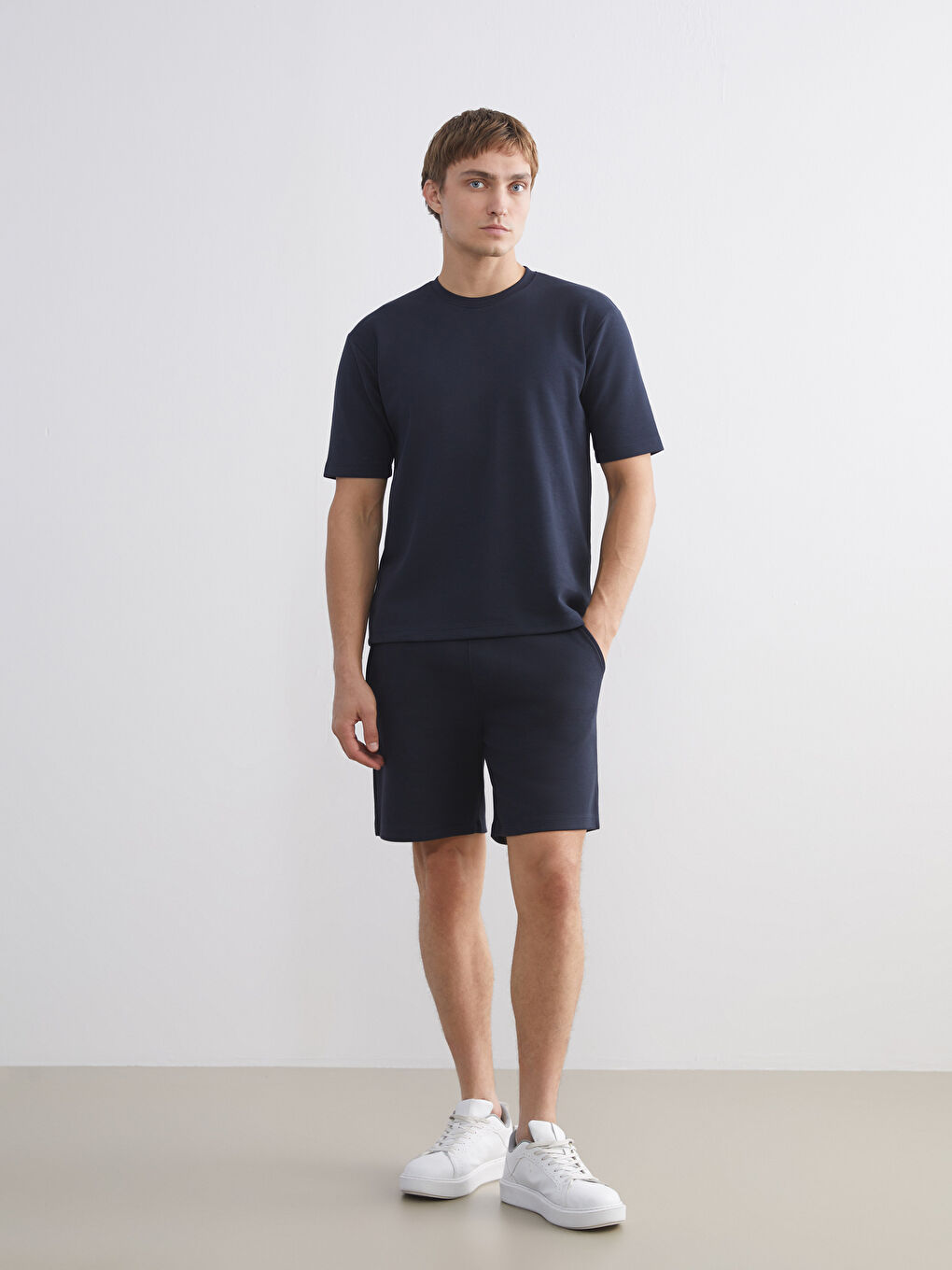 Lacivert Bisiklet Yaka Erkek Tişört-1