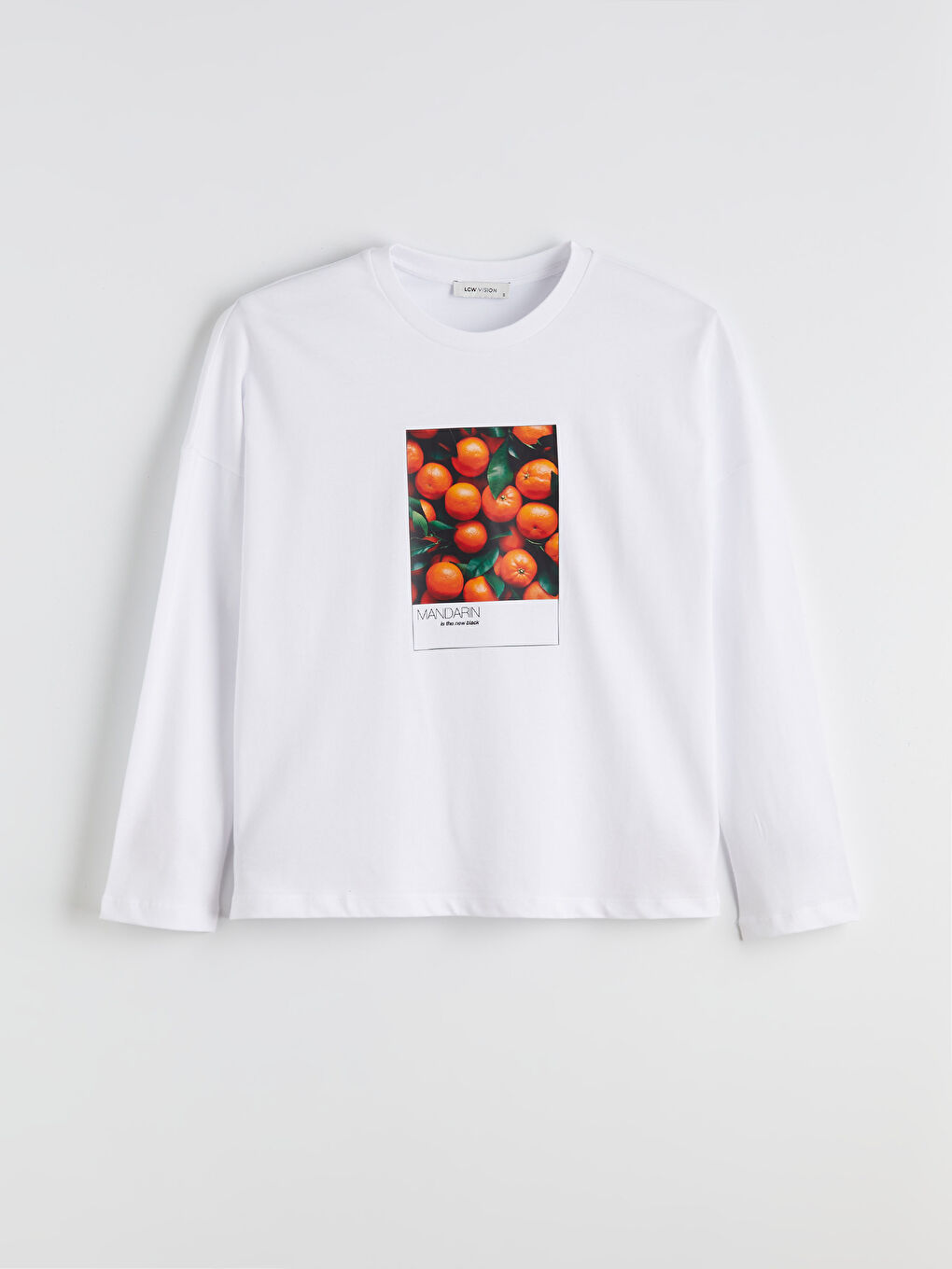 Beyaz Bisiklet Yaka Baskılı Oversize Kadın Tişört-4