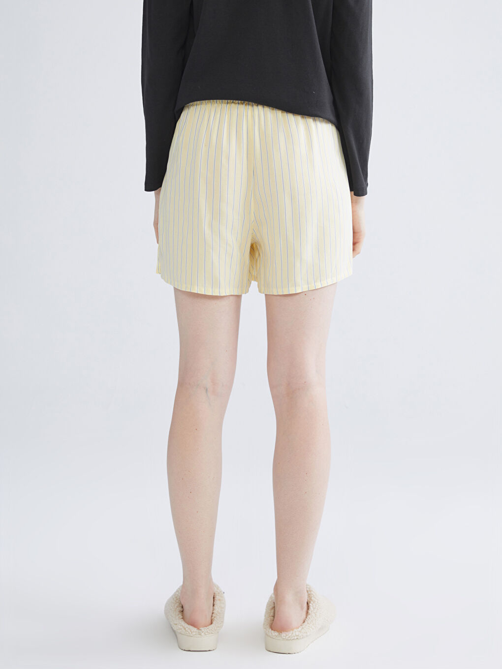 Sarı Beli Lastikli Çizgili Kadın Şort Pijama Altı-3