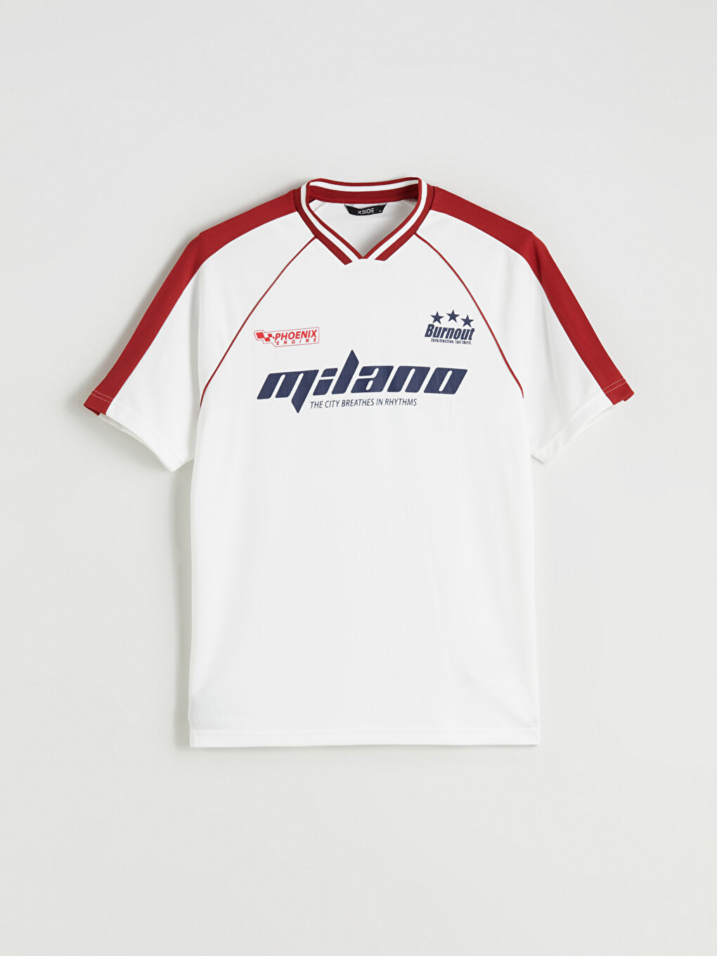 Ekru V Yaka Kısa Kollu Baskılı Erkek Tişört-4