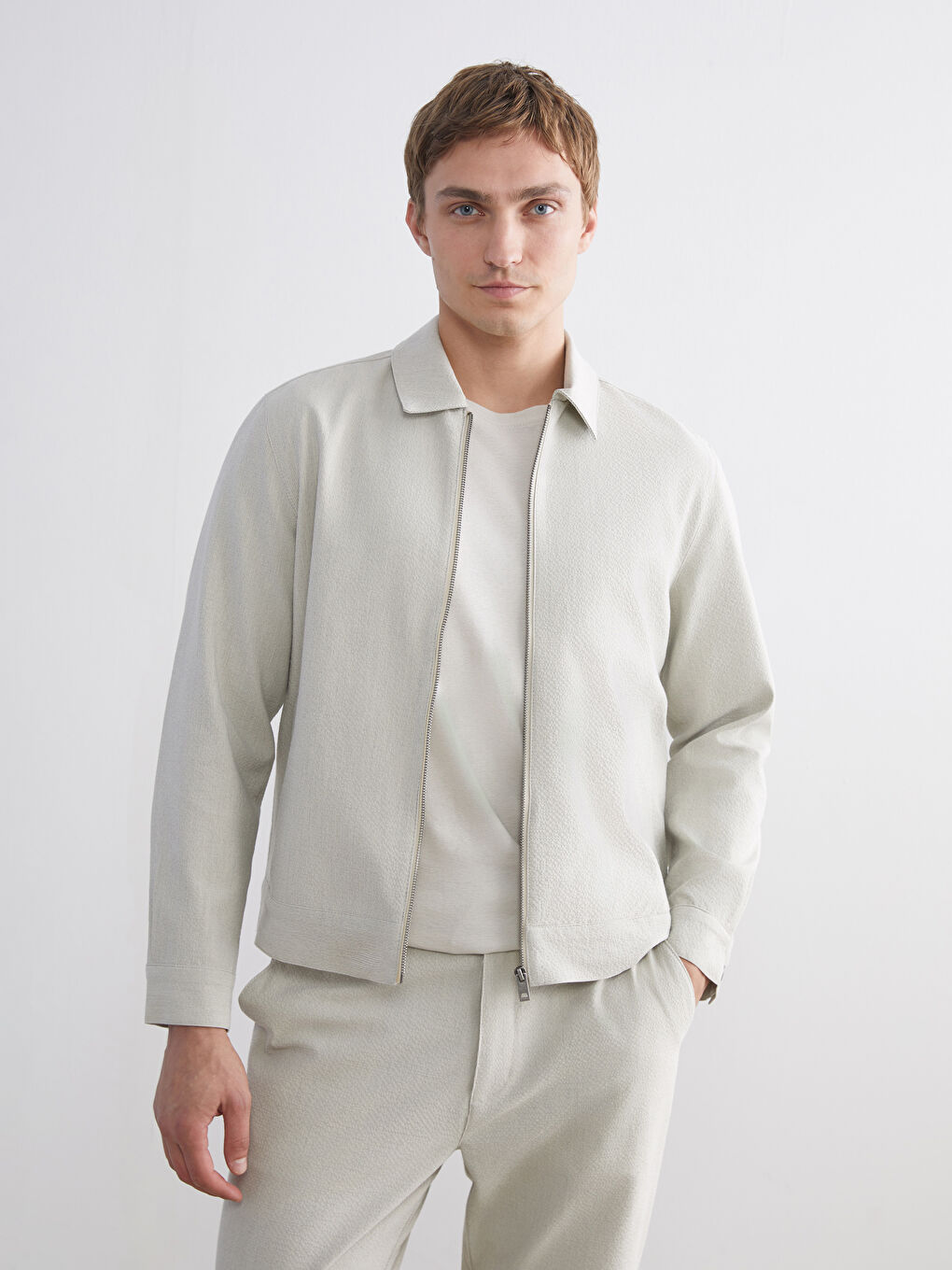 Bej Standart Kalıp Gömlek Yaka Erkek Mont-1