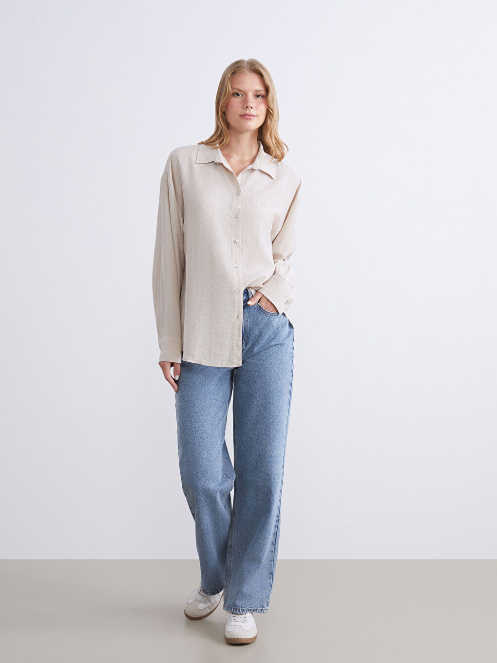 Bej Dokulu Oversize Kadın Gömlek-1