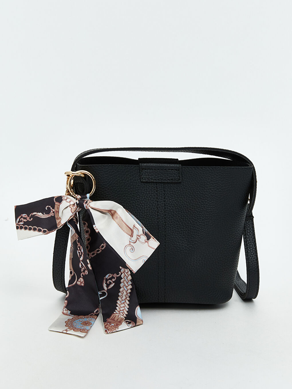 Siyah Deri Görünümlü Kadın Omuz Çantası-2