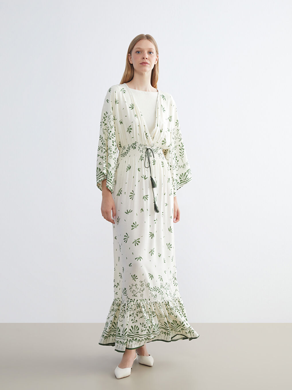 Yeşil Kruvaze Yaka Çiçekli Büzgülü Elbise-1