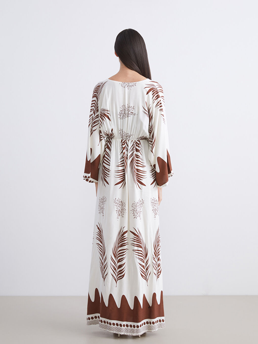 Kahverengi Kruvaze Yaka Desenli Elbise-3