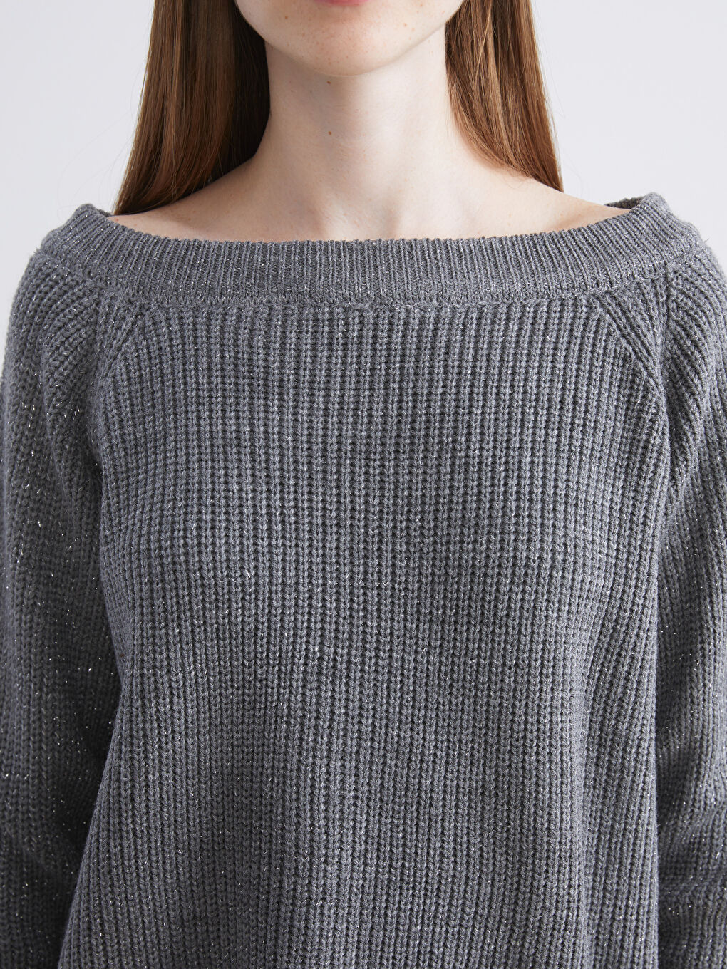 Gri Kayık Yaka Oversize Kadın Triko Kazak-2