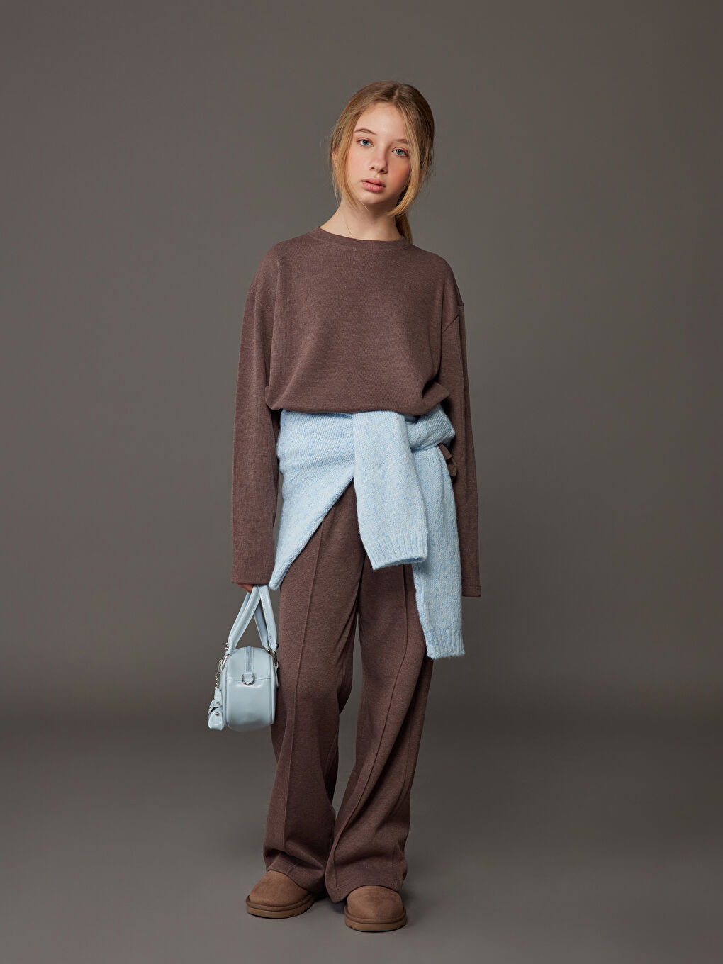 سویتشێرت یه‌خه‌ خڕ بۆ کچان-1