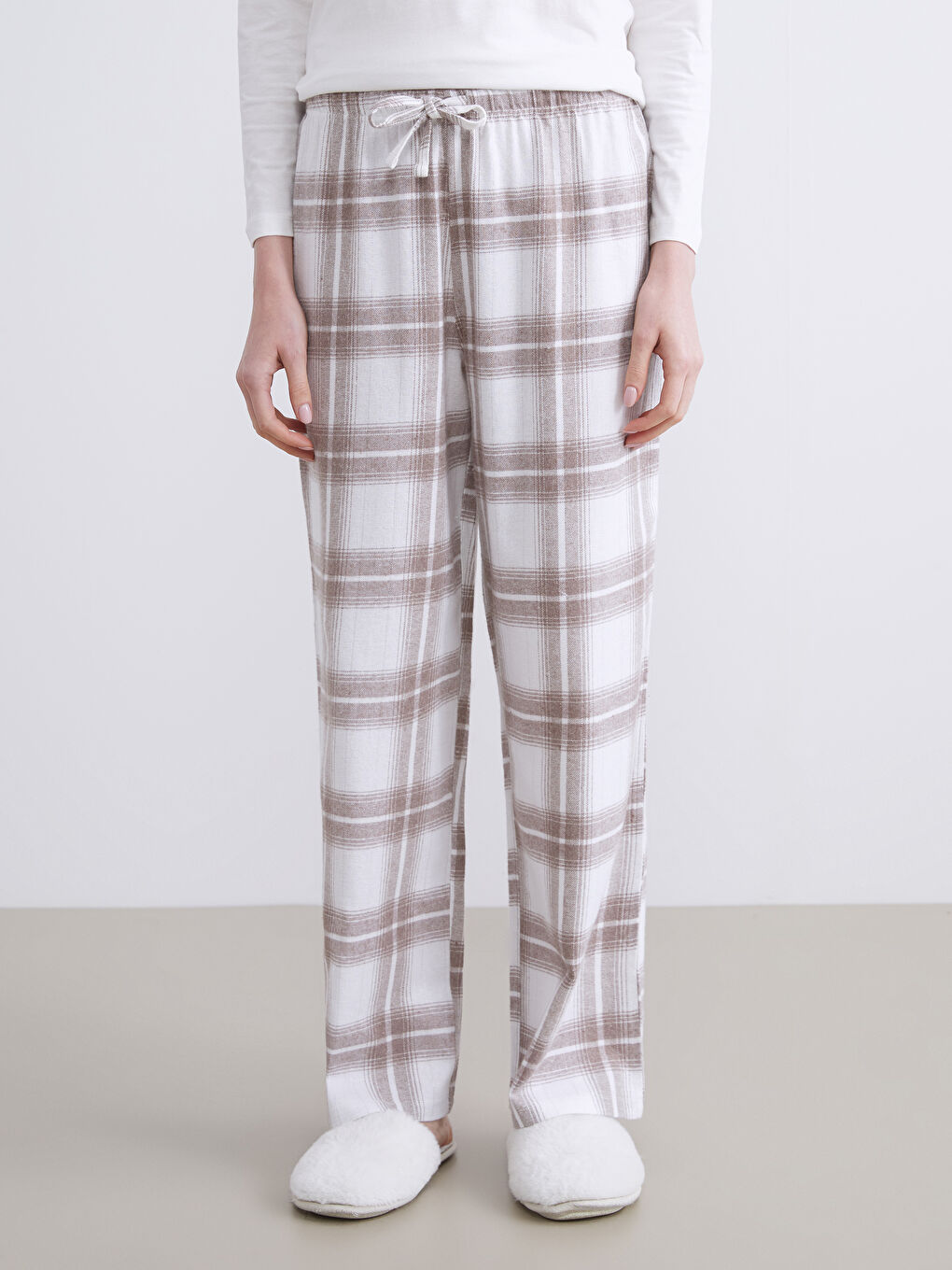 Elasticated Waist Plaid Women's Pyjama Bottoms-1