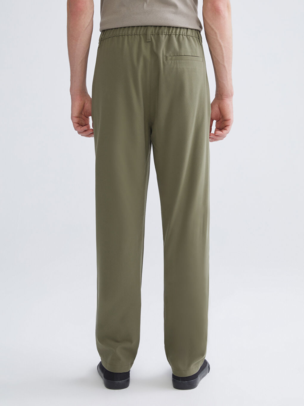Relaxed Fit Men's Trousers-6