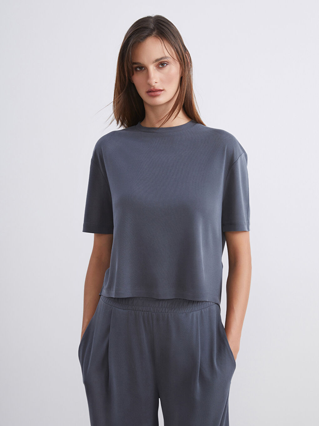 Antrasit Modal Karışımlı Oversize Kadın Tişört