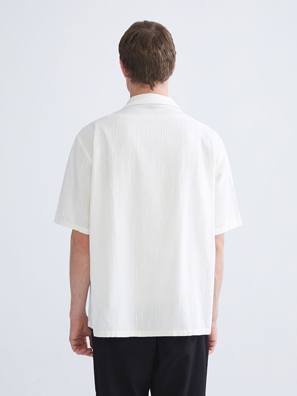 Ekru Regular Fit Resort Yaka Kısa Kollu Erkek Gömlek-3