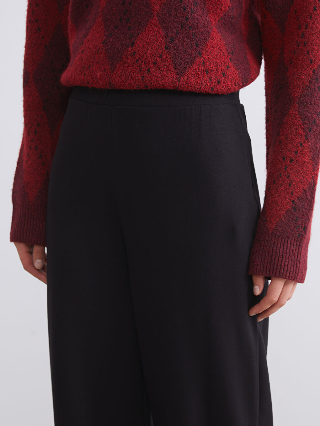 Siyah Beli Lastikli Kadın Eşofman Altı-2