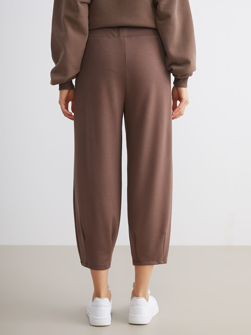 Kahverengi Beli Lastikli Kadın Eşofman Altı-3