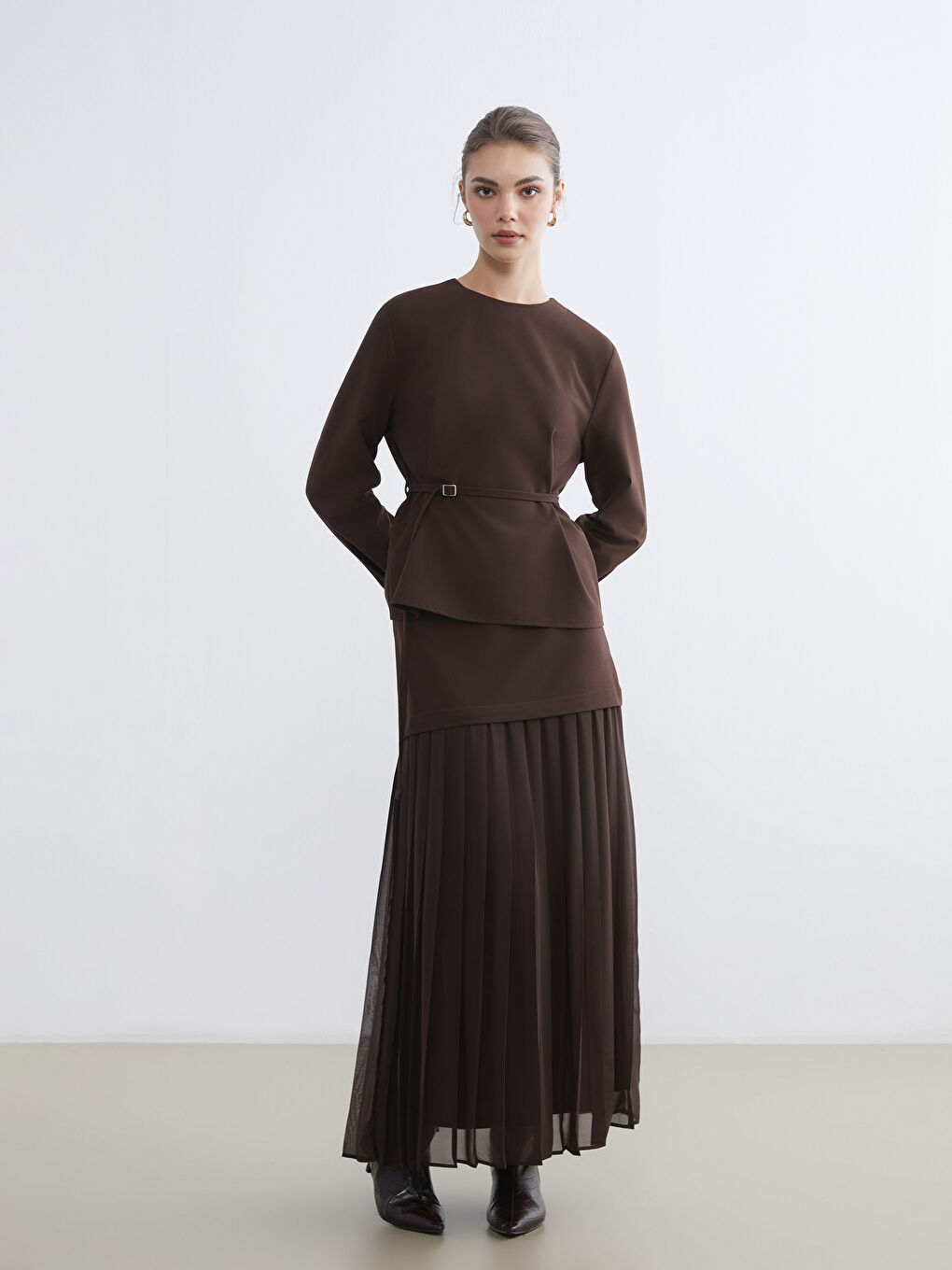 Kahverengi Bisiklet Yaka Kemerli Bluz-1