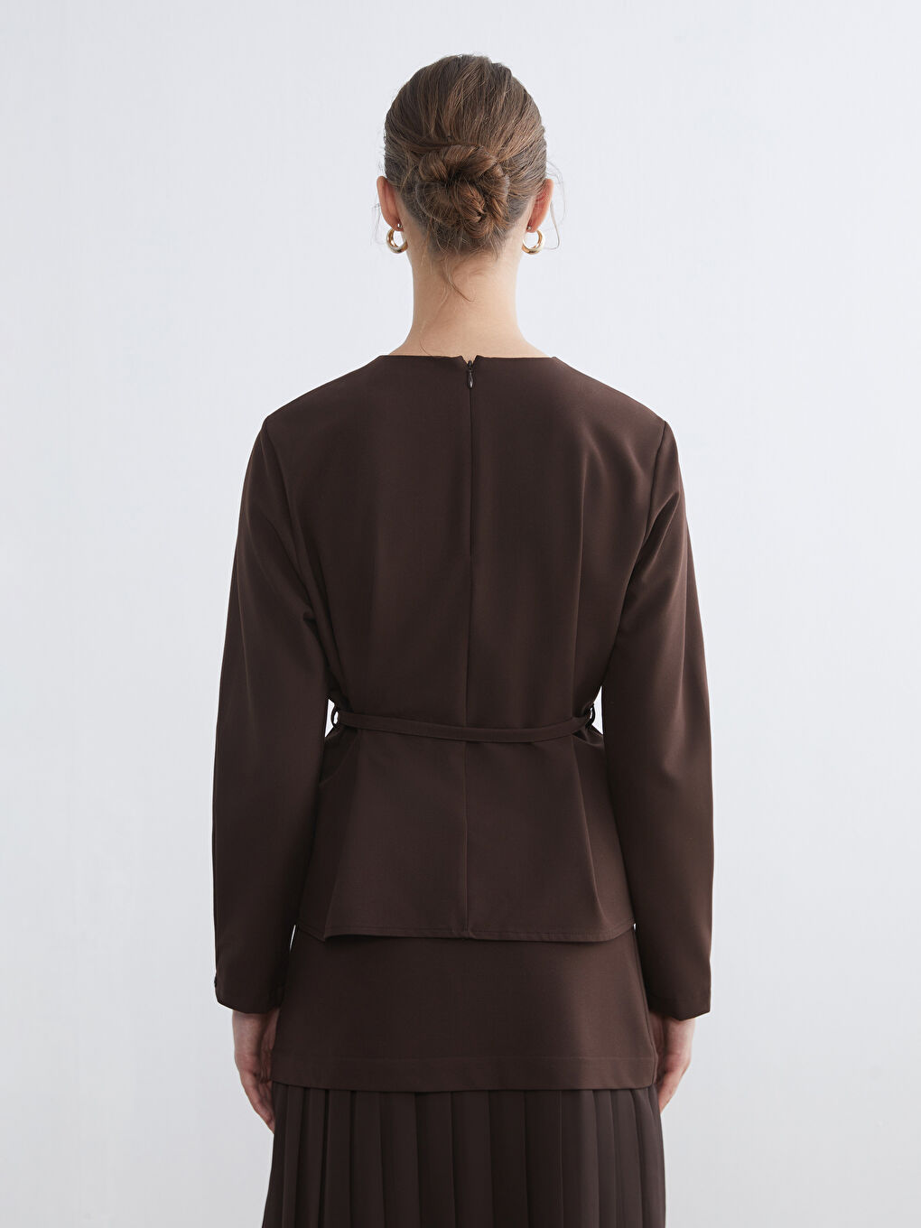 Kahverengi Bisiklet Yaka Kemerli Bluz-3