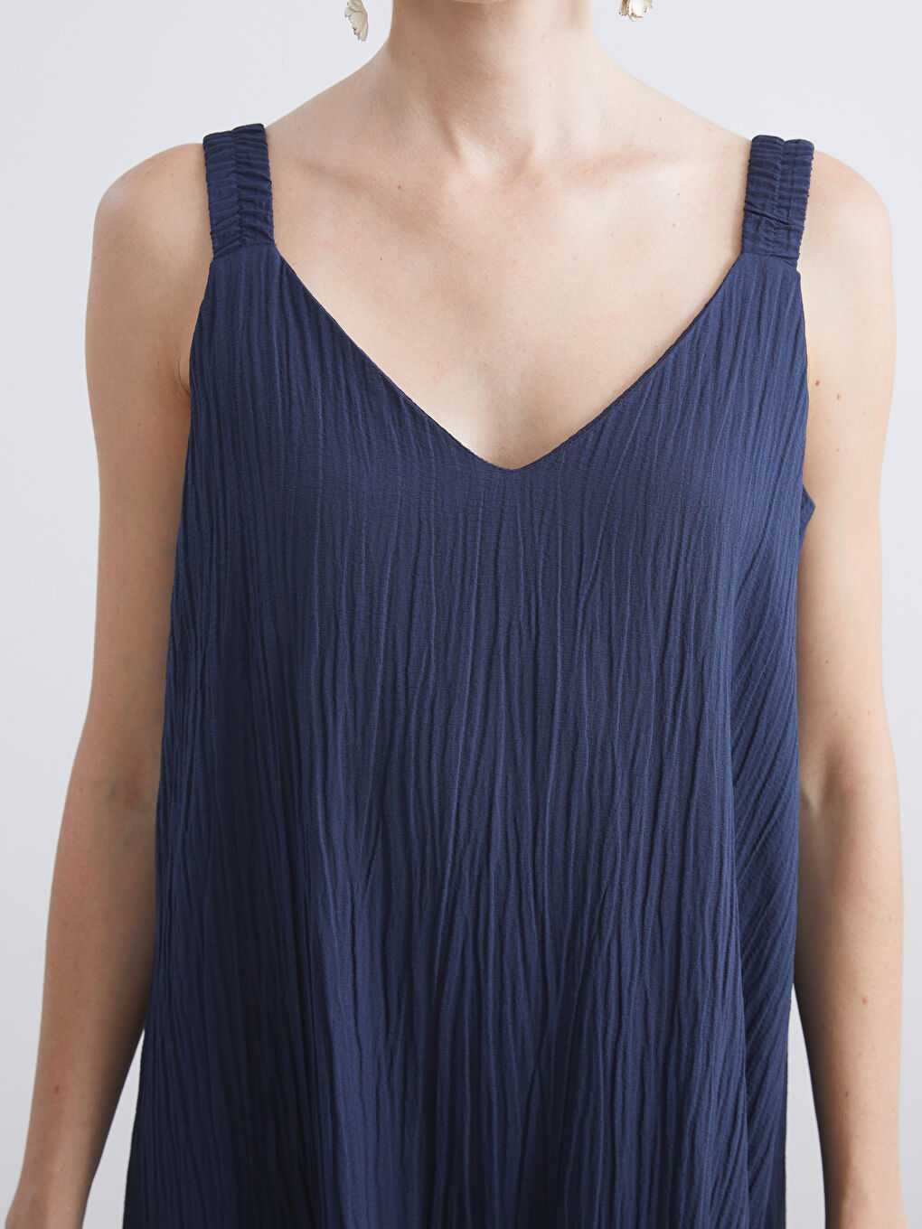 Lacivert V Yaka Dokulu Elbise-2