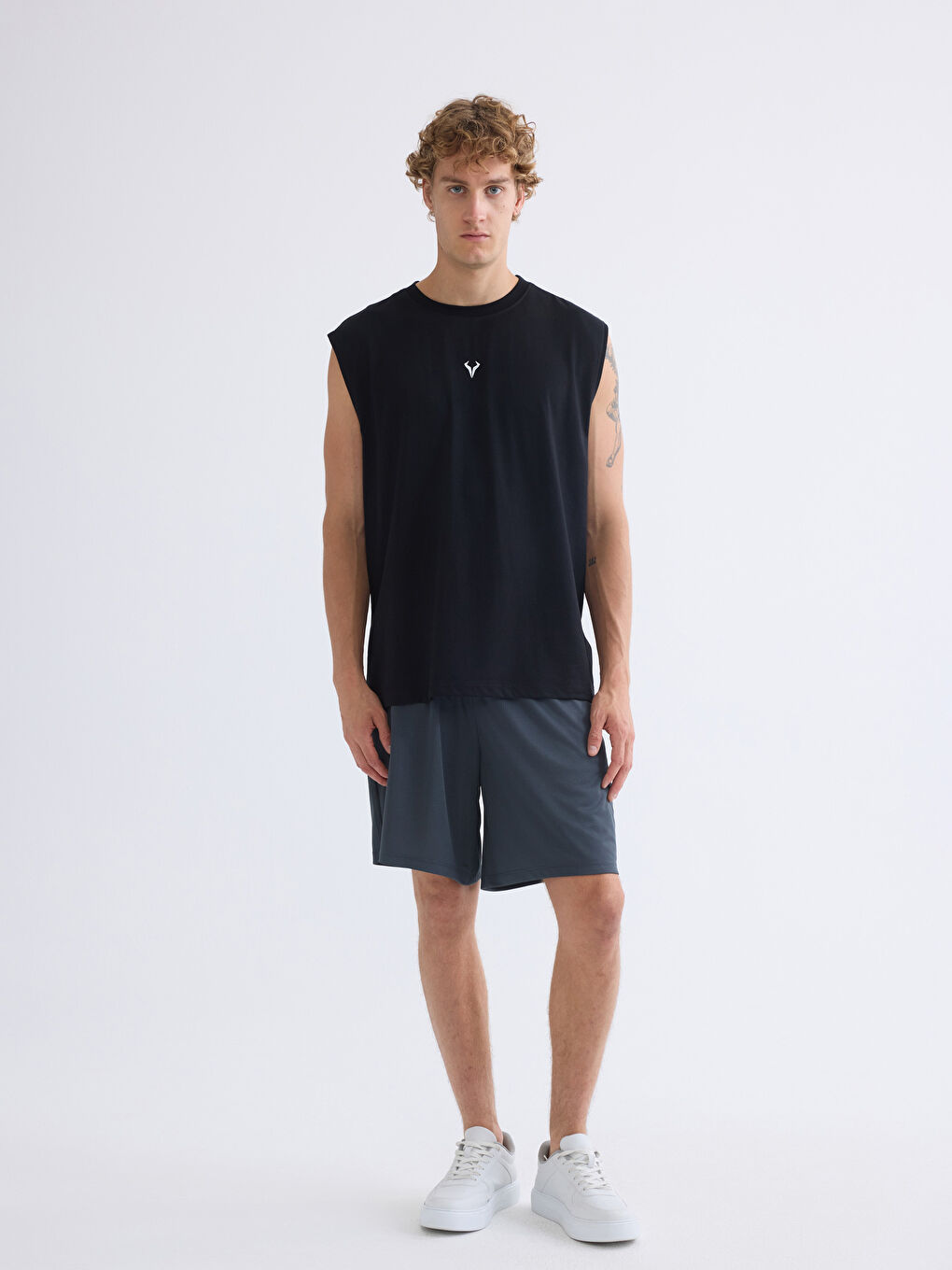 Siyah Bisiklet Yaka Kolsuz Erkek Atlet-1