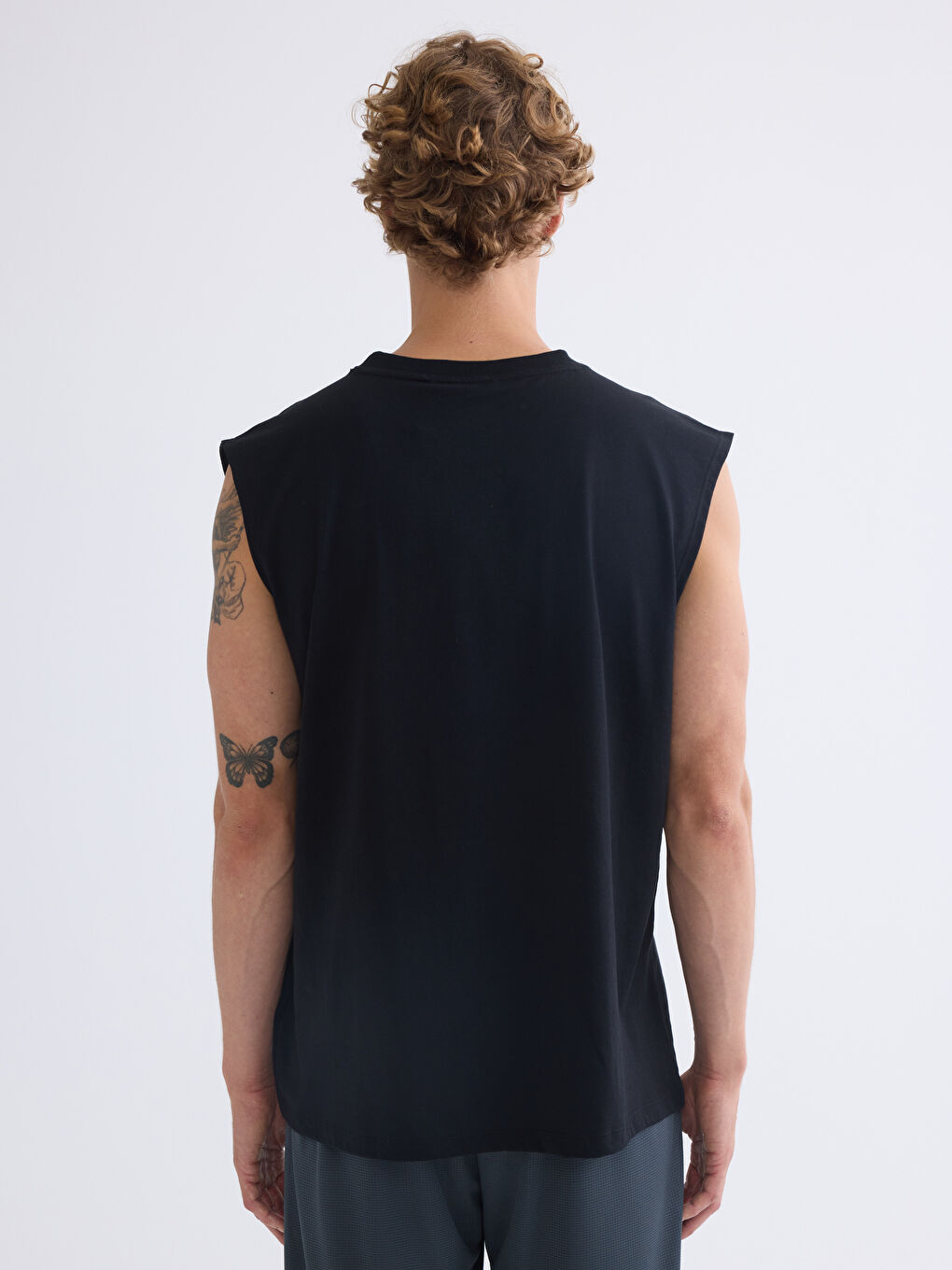 Siyah Bisiklet Yaka Kolsuz Erkek Atlet-3