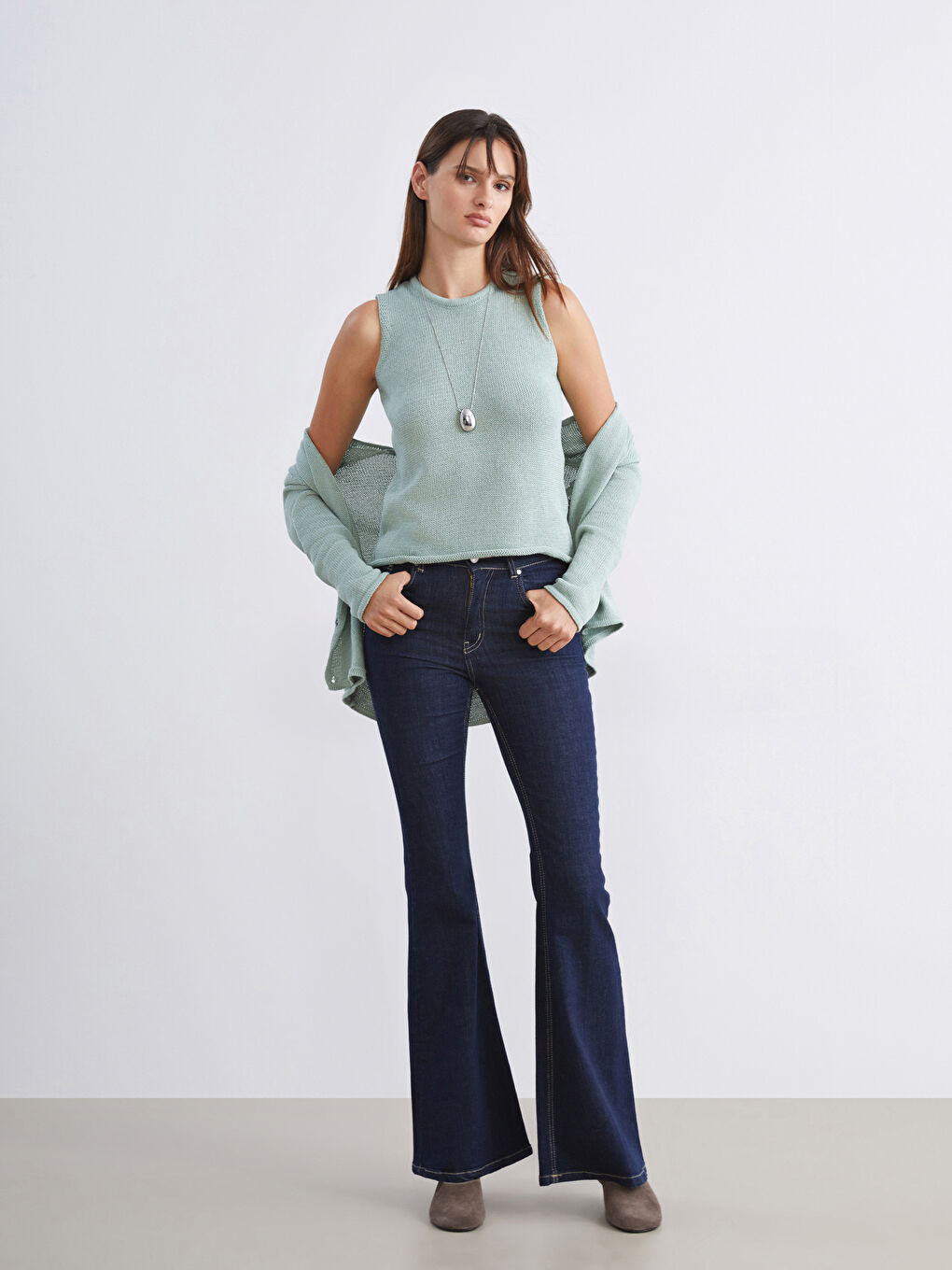 Yeşil Bisiklet Yaka Kadın Triko Atlet-1