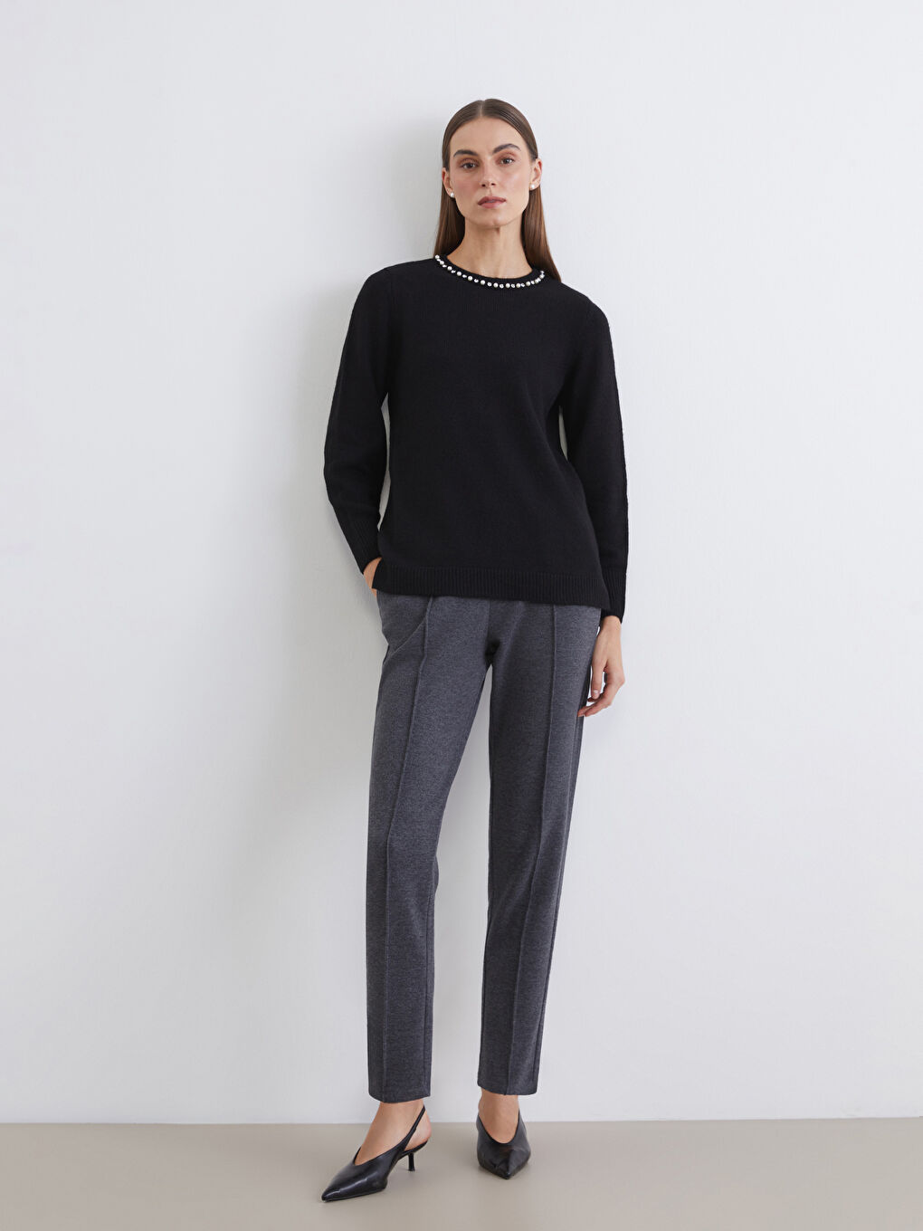 Crew Neck Rhinestone Embellished Women's Knit Sweater-1