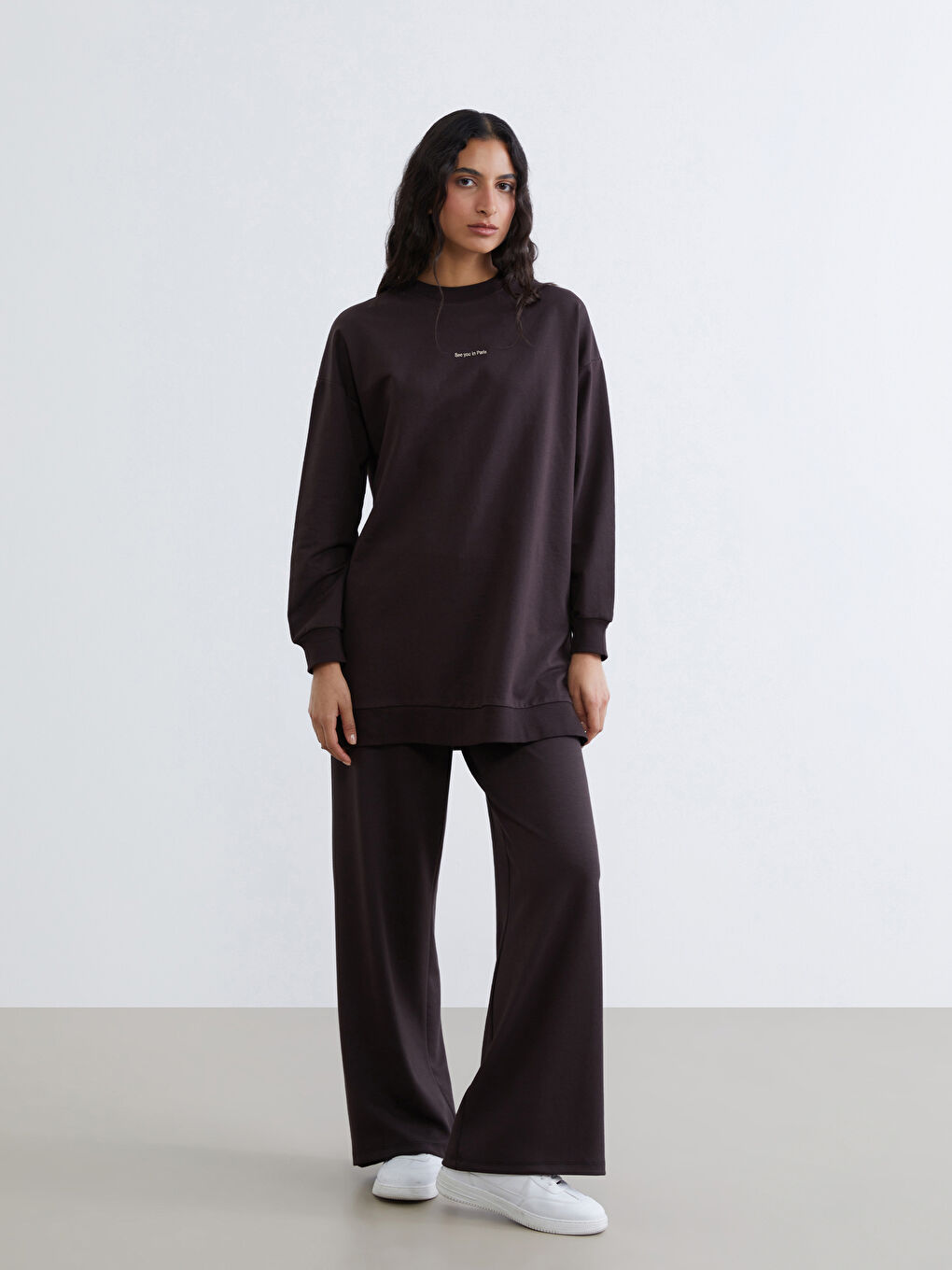 Kahverengi Paris Nakışlı Kadın Sweatshirt Tunik-1