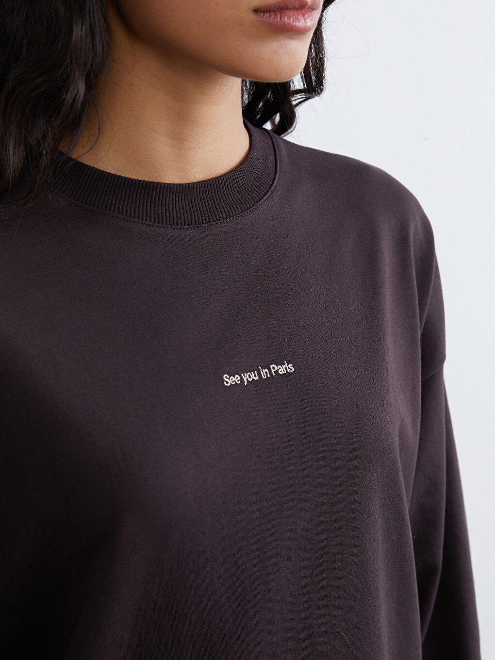 Kahverengi Paris Nakışlı Kadın Sweatshirt Tunik-2