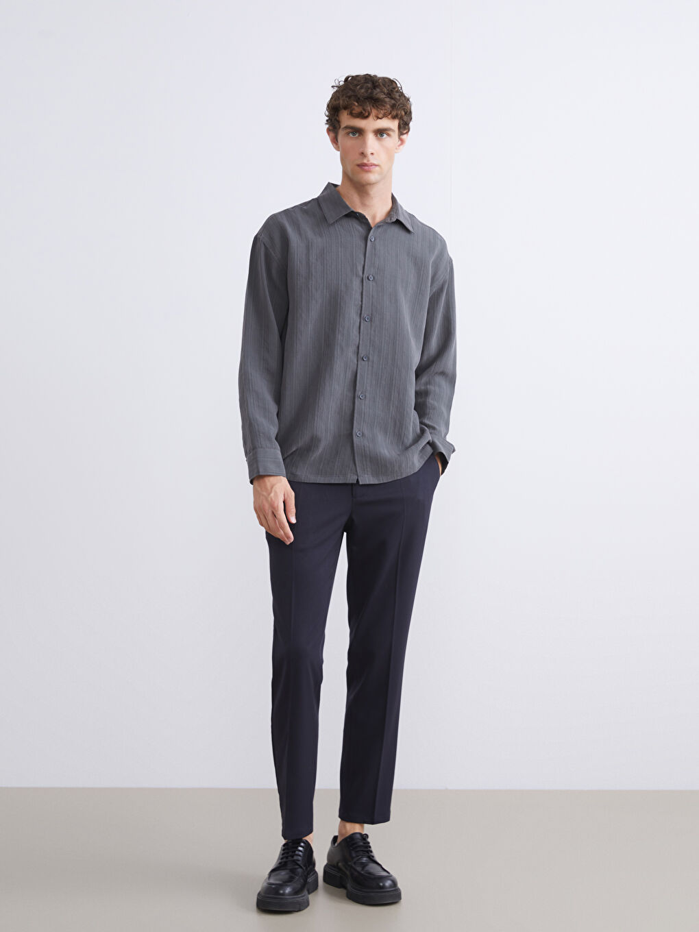 Yeşil Regular Fit Uzun Kollu Armürlü Erkek Gömlek-1