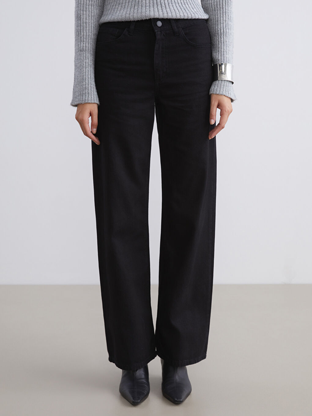 Siyah Wideleg Kadın Jean Pantolon-1