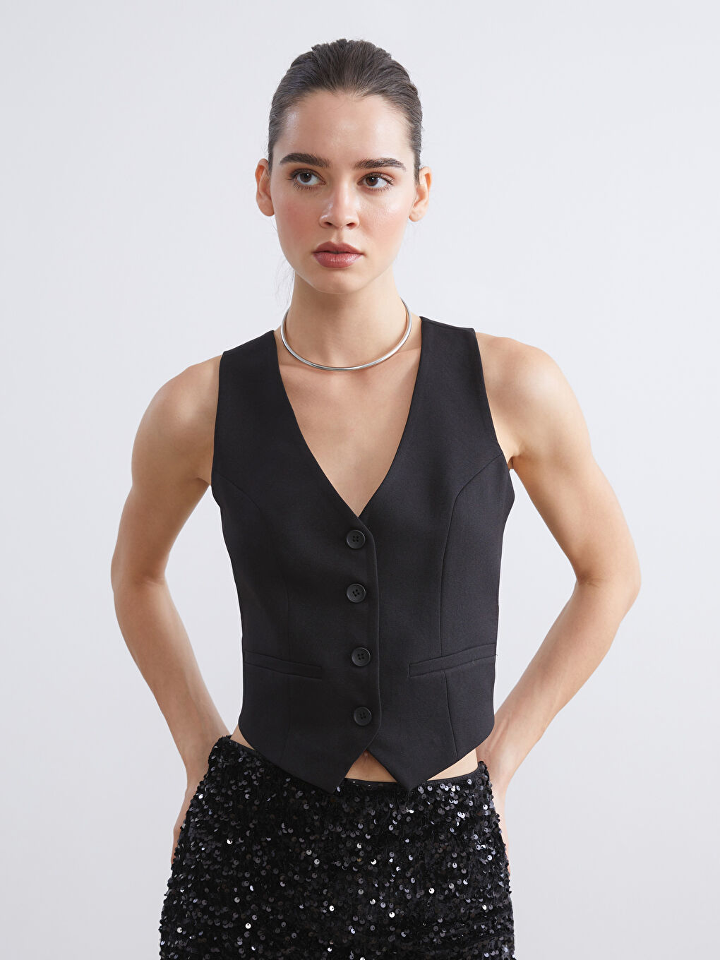 Siyah Sırt Detaylı Kadın Klasik Yelek-2