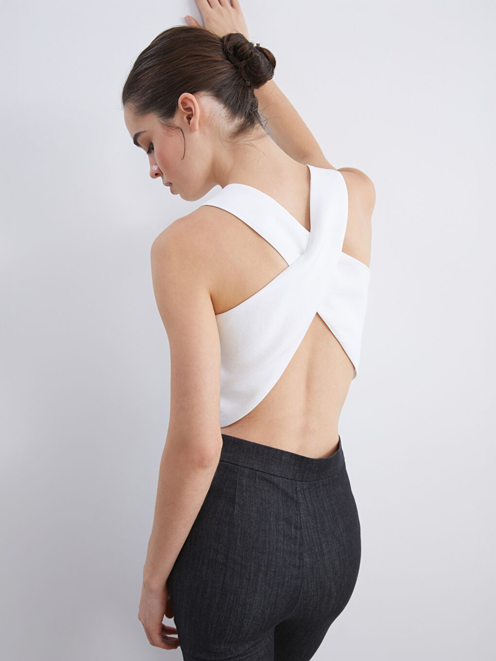 Ekru Sırt Detaylı Kadın Klasik Yelek