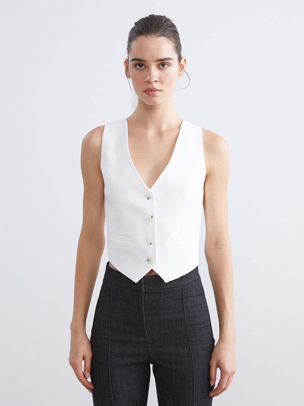 Ekru Sırt Detaylı Kadın Klasik Yelek-2