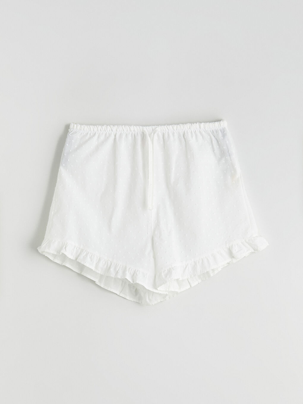 Ekru V Yaka Askılı Kadın Şortlu Pijama Takımı-8