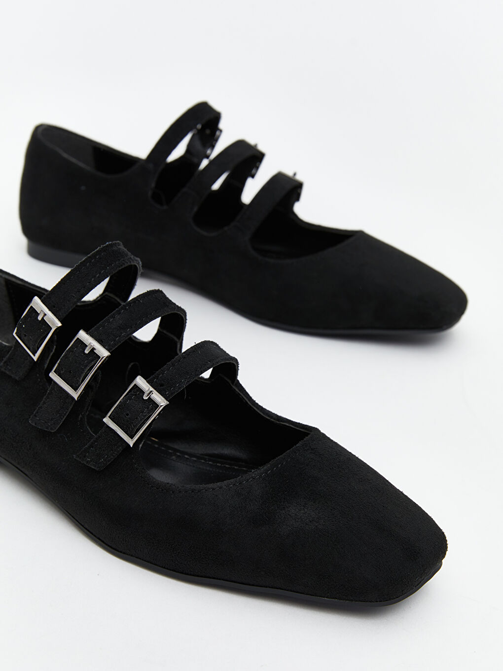 Siyah Süet Görünümlü Kadın Babet-2