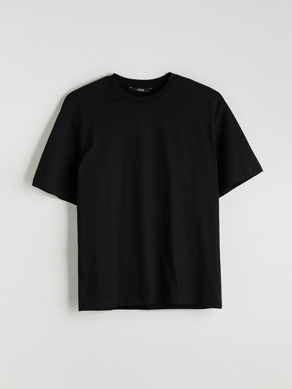 Siyah Bisiklet Yaka Penye Erkek Tişört-4