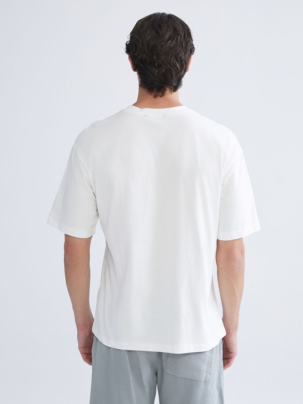 Ekru Bisiklet Yaka Penye Erkek Tişört-3