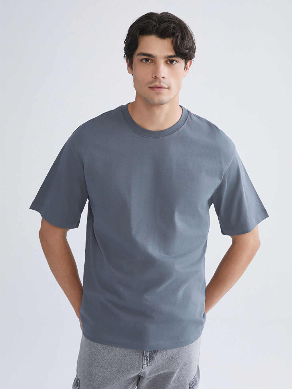 Gri Bisiklet Yaka Penye Erkek Tişört