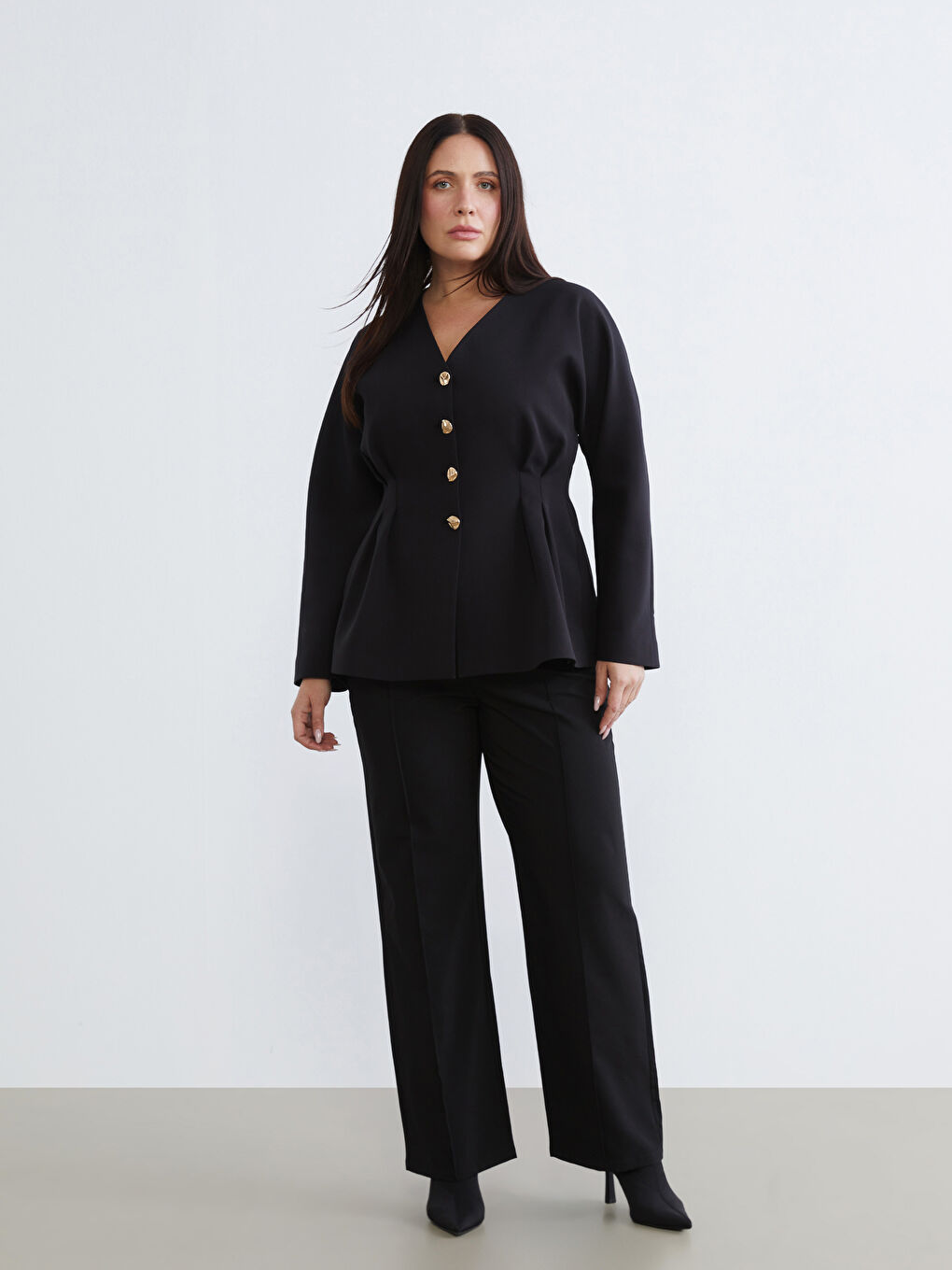 Siyah Büyük Beden Geniş Paça Kadın Pantolon-1