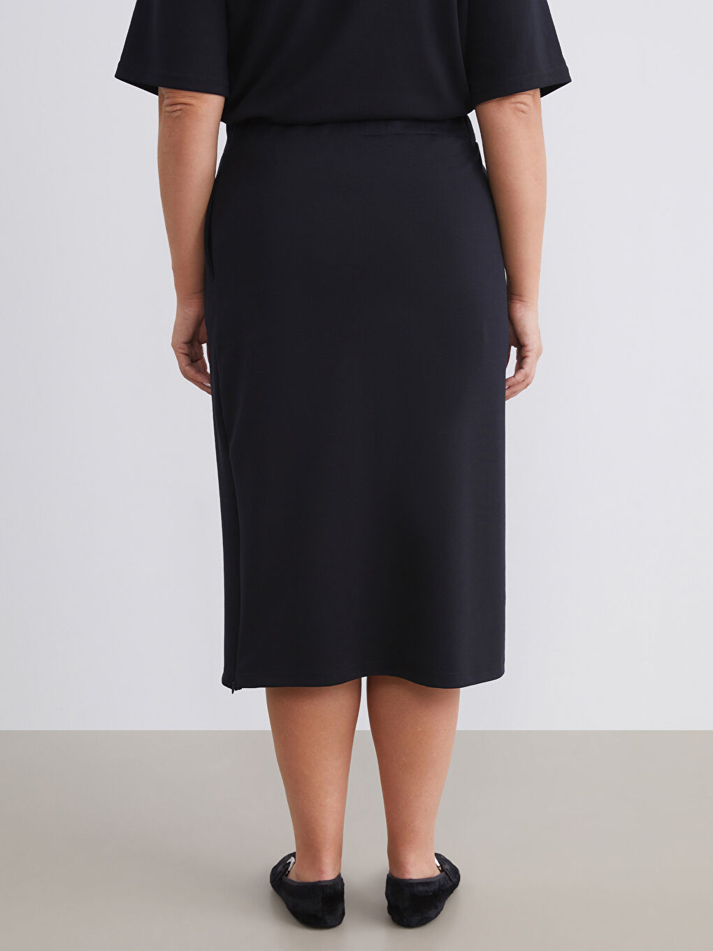 Siyah Beli Lastikli Etek-3