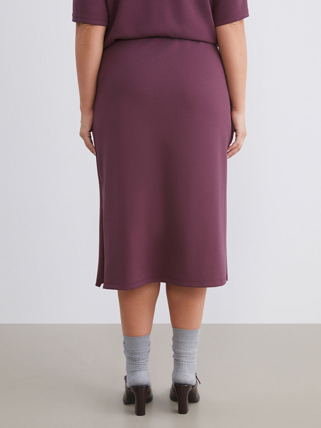 Bordo Beli Lastikli Etek-3