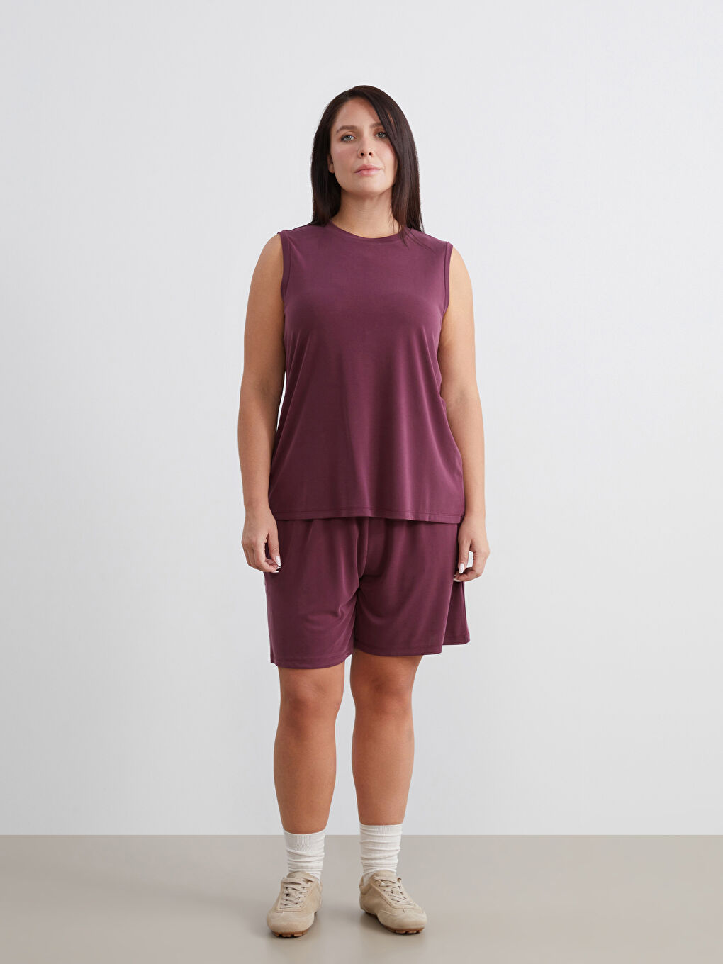 Bordo Bisiklet Yaka Modal Karışımlı Kadın Atlet-1