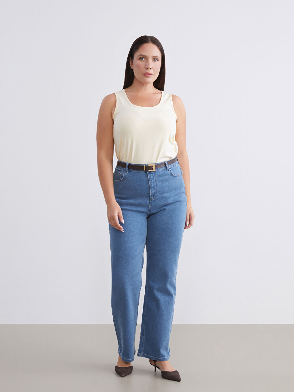 Mavi Büyük Beden Straight Fit Kadın Jean Pantolon