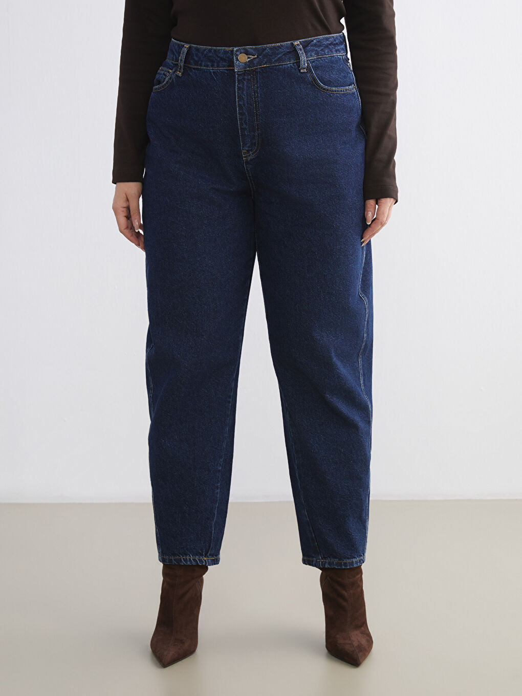 Lacivert Büyük Beden Balloon Fit Kadın Jean Pantolon-1