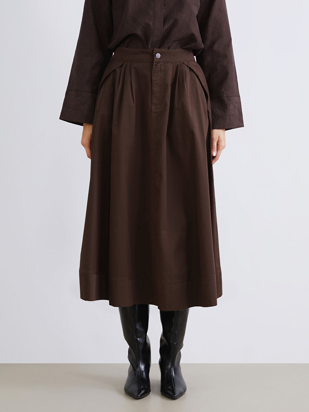 Kahverengi Loose Fit Pileli Kloş Etek-2