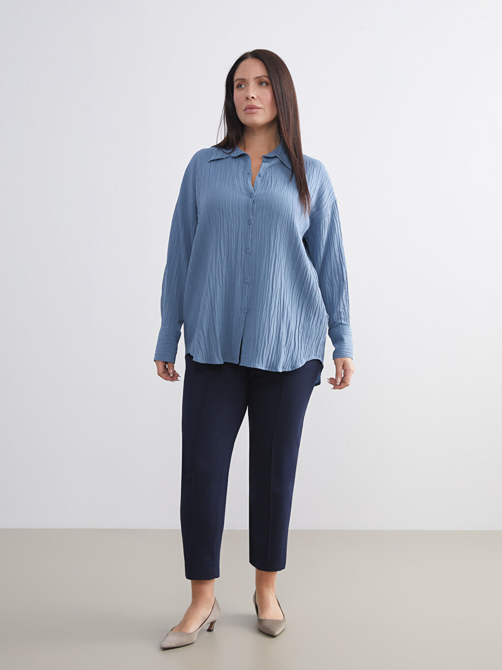 Mavi Dokulu Oversize Kadın Gömlek-5