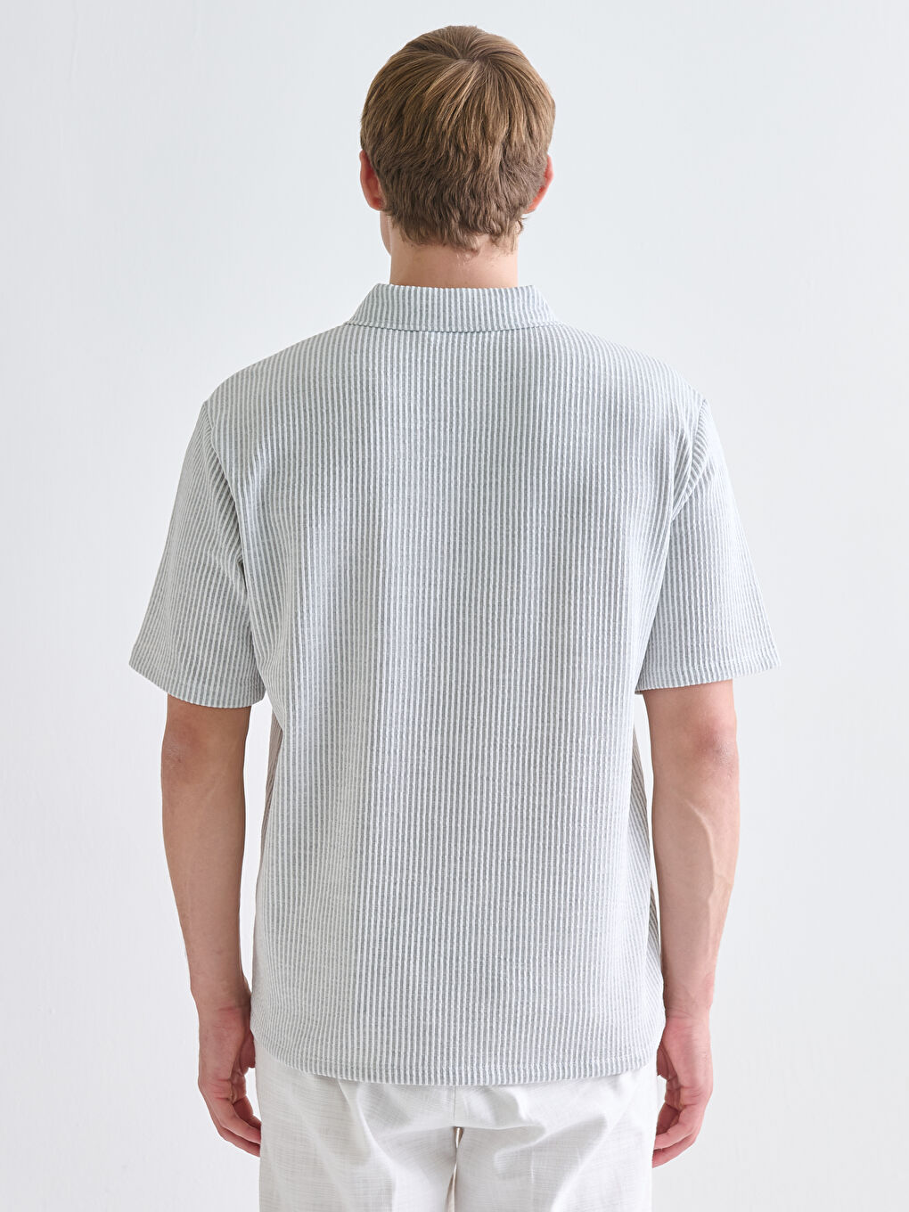 Gri Polo Yaka Çizgili Penye Erkek Tişört-3