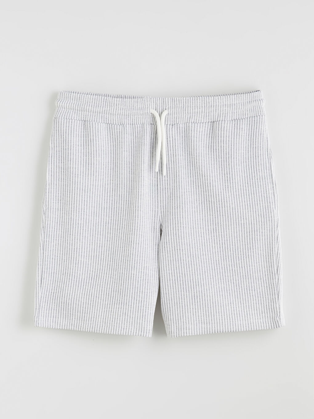 Gri Standart Kalıp Çizgili Erkek Şort-4