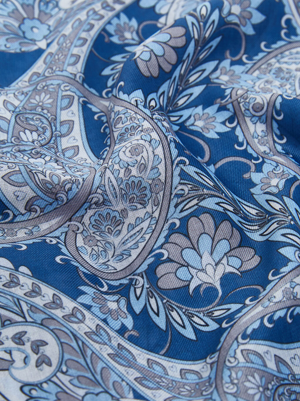 Mavi Desenli Kadın Şal-2