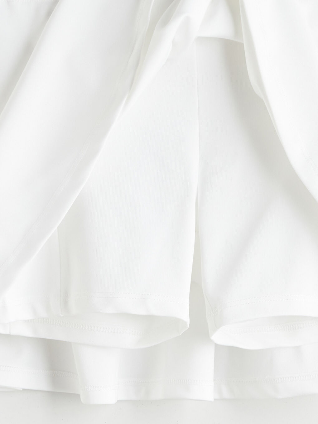 Beyaz Beli Lastikli Kadın Spor Şort Etek-6